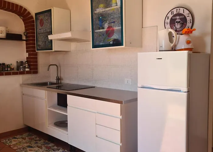 Casa Oleandro Дом отдыха Финале Лигуре